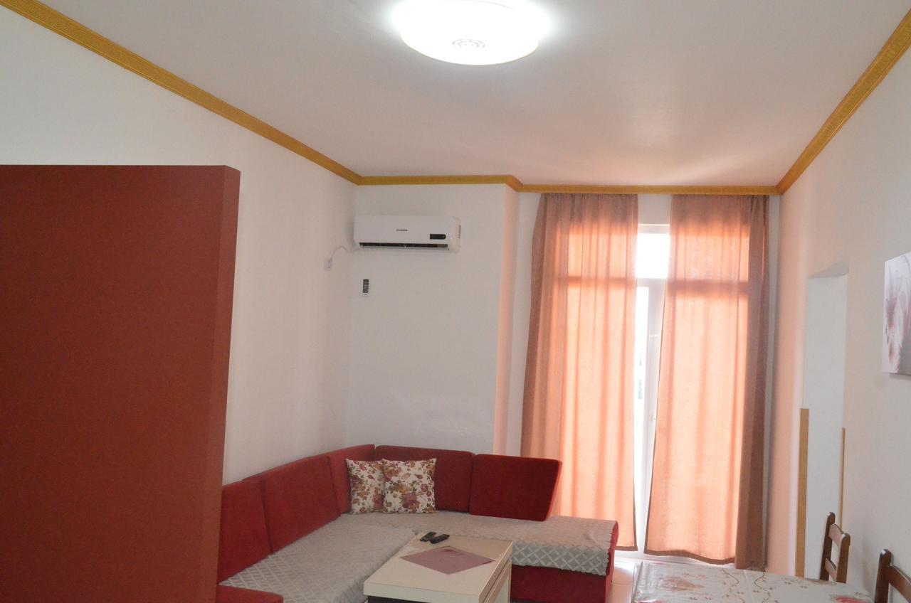 Everest Apartments Shengjin Exterior photo